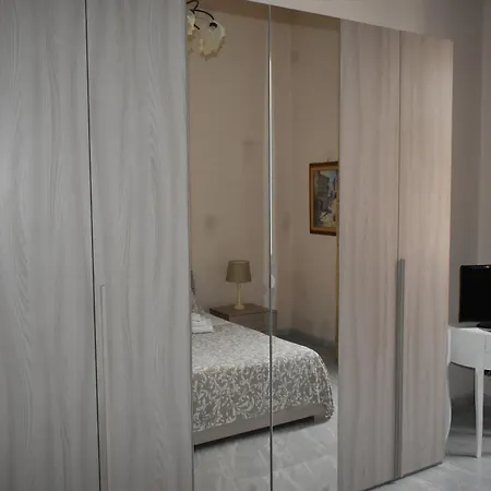 Mia Apartman *