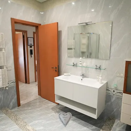 Apartman Mia *