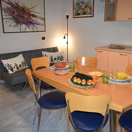 Apartman Mia *